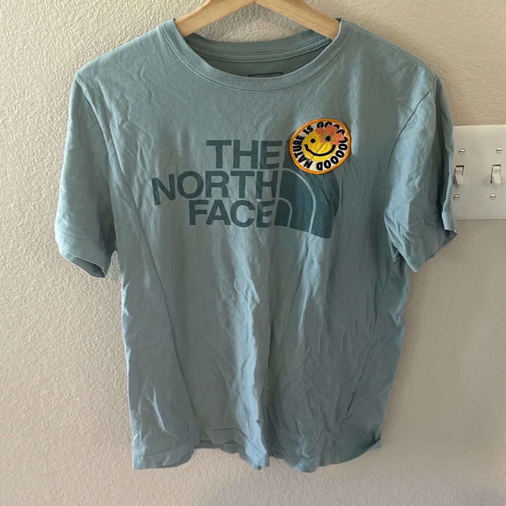North face shirt with cute patch